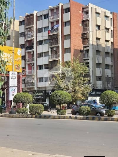 Ideally Located Flat Of 1600 Square Feet Is Available For sale In Karachi