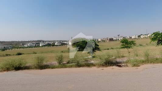 On Excellent Location Residential Plot Of 31 Marla Is Available For Sale In Bahria Town Phase 8 - Block P