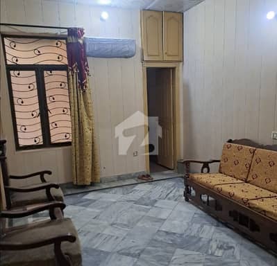 سبزہ زار سکیم ۔ بلاک جے سبزہ زار سکیم,لاہور میں 6 کمروں کا 5 مرلہ مکان 2.35 کروڑ میں برائے فروخت۔ سبزہ زار سکیم ۔ بلاک جے سبزہ زار سکیم,لاہور میں 6 کمروں کا 5 مرلہ مکان 2.35 کروڑ میں برائے فروخت۔