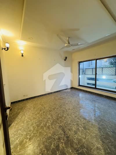 6 Marla Luxury Villa For Sale In DHA Villas, DHA Multan | 3 Bed | Prime Community