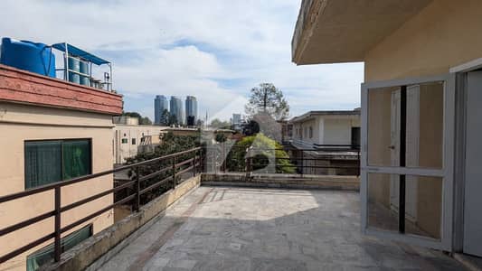 FOR RENT Furnished 1 Bed With Lounge Only For Single Person F_8/3