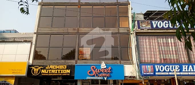 ایف ۔ 7 مرکز ایف ۔ 7,اسلام آباد میں 12 مرلہ Studio عمارت 22.0 لاکھ میں کرایہ پر دستیاب ہے۔