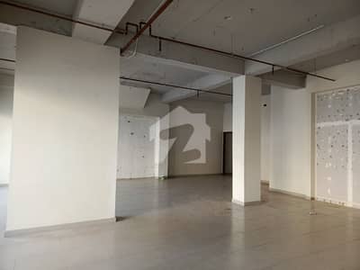 ایف ۔ 7 مرکز ایف ۔ 7,اسلام آباد میں 8 مرلہ Studio دکان 21.5 لاکھ میں کرایہ پر دستیاب ہے۔
