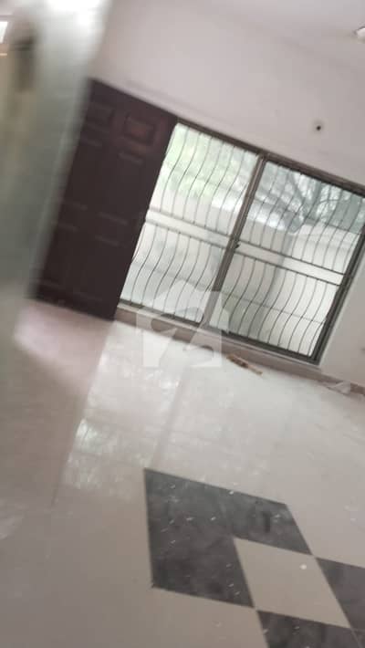 Beautiful House Available For Rent In Askari 10 Sector E Lahore  Facing Park Good Looking
