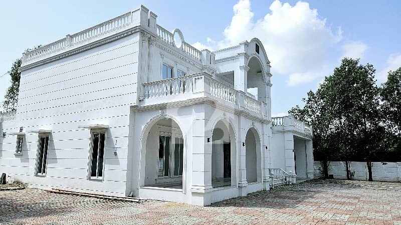 White Farm House For Sale White Farm House For Sale