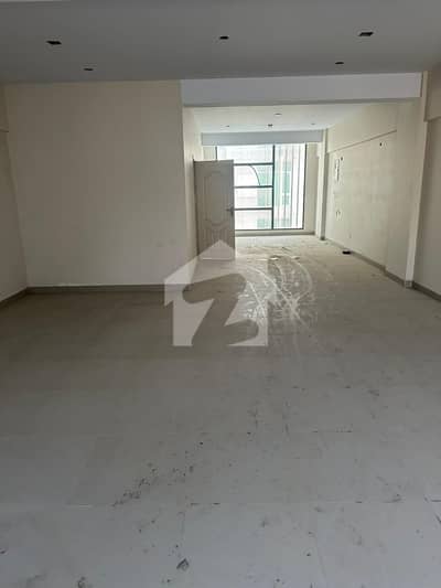 المرتضی کمرشل ایریا ڈی ایچ اے فیز 8,ڈی ایچ اے ڈیفینس,کراچی میں 4 مرلہ دفتر 1.15 لاکھ میں کرایہ پر دستیاب ہے۔