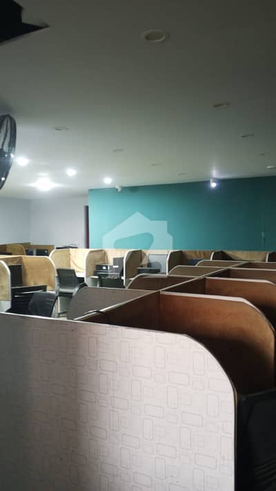 کیولری گراؤنڈ لاہور میں 6 مرلہ Studio دفتر 1.0 لاکھ میں کرایہ پر دستیاب ہے۔