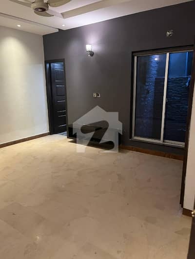 5 Marla Full House For Rent In Punjab Cooperative Housing Society Near DHA Phase 4 Good Location And Good Condition
