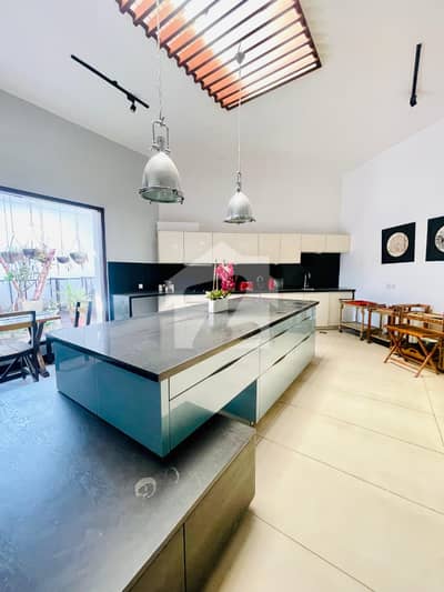 20 Kanal Luxury Farmhouse for Sale on Bedian Road