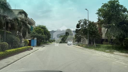 Front Open Giga Mall View 1kanal Plot Available for sale Front Open Giga Mall View 1kanal Plot Available for sale