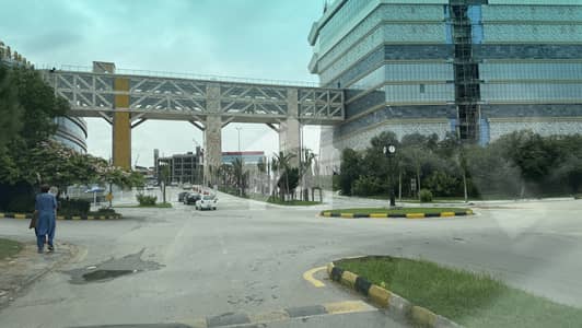 Front Open Giga Mall View 1 Kanal Plot Available For Sale