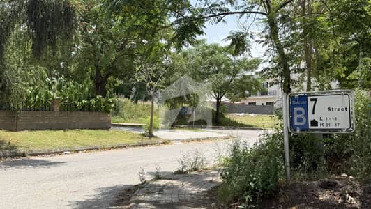 Sector B Street 7 Near Park 1kanal plot For Sale