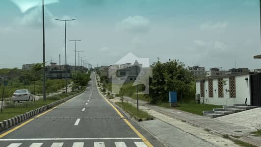 Sector B 5th Avenue Investor Price One kanal Plot For Sale Sector B 5th Avenue Investor Price One kanal Plot For Sale