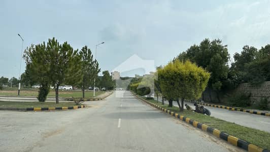 ڈی ایچ اے فیز 5 - سیکٹر سی ڈی ایچ اے ڈیفینس فیز 5,ڈی ایچ اے ڈیفینس,اسلام آباد میں 1 کنال رہائشی پلاٹ 3.5 کروڑ میں برائے فروخت۔ ڈی ایچ اے فیز 5 - سیکٹر سی ڈی ایچ اے ڈیفینس فیز 5,ڈی ایچ اے ڈیفینس,اسلام آباد میں 1 کنال رہائشی پلاٹ 3.5 کروڑ میں برائے فروخت۔