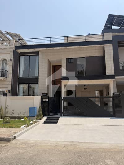 10 Marla New Luxury House For Sale