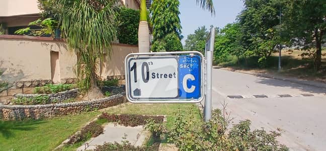 ڈی ایچ اے فیز 2 - سیکٹر سی ڈی ایچ اے ڈیفینس فیز 2,ڈی ایچ اے ڈیفینس,اسلام آباد میں 1 کنال رہائشی پلاٹ 3.95 کروڑ میں برائے فروخت۔ ڈی ایچ اے فیز 2 - سیکٹر سی ڈی ایچ اے ڈیفینس فیز 2,ڈی ایچ اے ڈیفینس,اسلام آباد میں 1 کنال رہائشی پلاٹ 3.95 کروڑ میں برائے فروخت۔