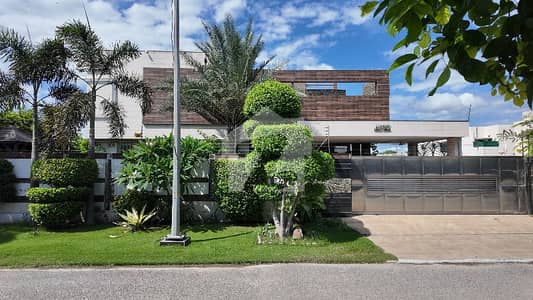 Prime Location 2 Kanal House In Paragon City Of Lahore Is Available For sale Prime Location 2 Kanal House In Paragon City Of Lahore Is Available For sale