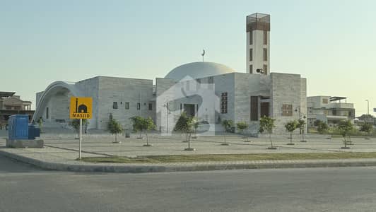 Prime location near Masjid Street 8 One kanal plot for sale