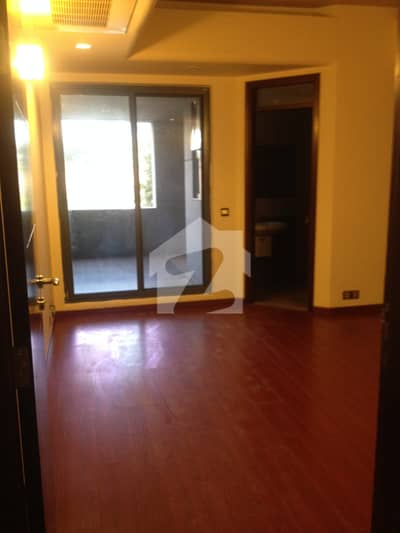 Three Bedroom 1750sq Feet Unfurnished Apartment For Rent In Silver Oaks F-10 Islamabad