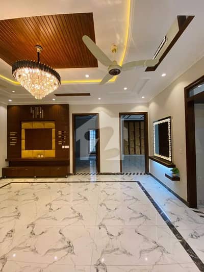 10 Marla Luxury Lower Portion Available For Rent In Bahria Town Lahore 10 Marla Luxury Lower Portion Available For Rent In Bahria Town Lahore