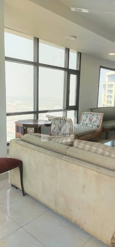 عمار پرل ٹاورز امارکریسنٹ بے,ڈی ایچ اے فیز 8,ڈی ایچ اے ڈیفینس,کراچی میں 4 کمروں کا 14 مرلہ فلیٹ 7.0 لاکھ میں کرایہ پر دستیاب ہے۔