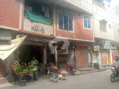 کوٹ خواجہ سعید لاہور میں 4 کمروں کا 5 مرلہ عمارت 6.0 کروڑ میں برائے فروخت۔