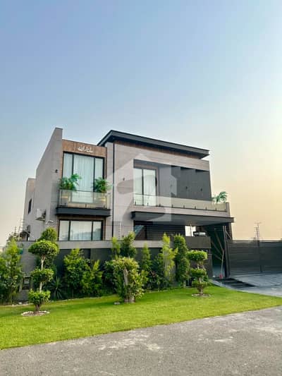 1 KANAL BRAND NEW ULTRA MODERN DESIGN HOUSE FOR SALE IN DHA PHASE 6