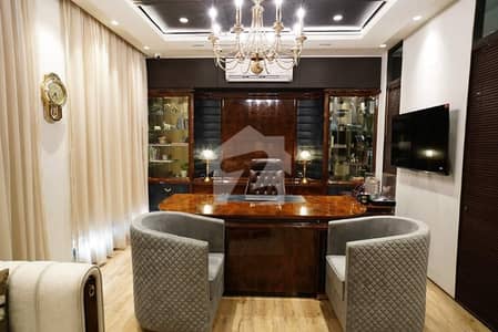 8 MARLA FULLY FURNISHED OFFICE FOR RENT