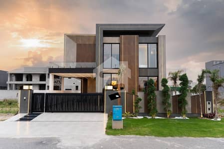 Modern Design 10 Marla Double Hight Looby House For Sale In DHA Phase 6