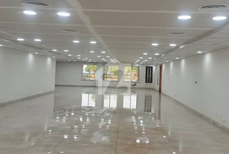 Gulberg 20000 Sq Ft Corporate Building Office Is Available For Rent. Gulberg 20000 Sq Ft Corporate Building Office Is Available For Rent.