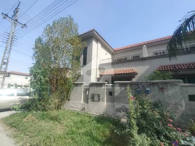 10 Marla 4 Bedroom House For Rent In Askari 11, Sector B, Lahore