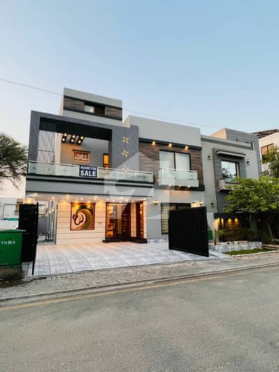 10 Marla Residential House For Sale In Sector C, Nearby Commercial Market, School, Mosque and Health Care Canter 10 Marla Residential House For Sale In Sector C, Nearby Commercial Market, School, Mosque and Health Care Canter