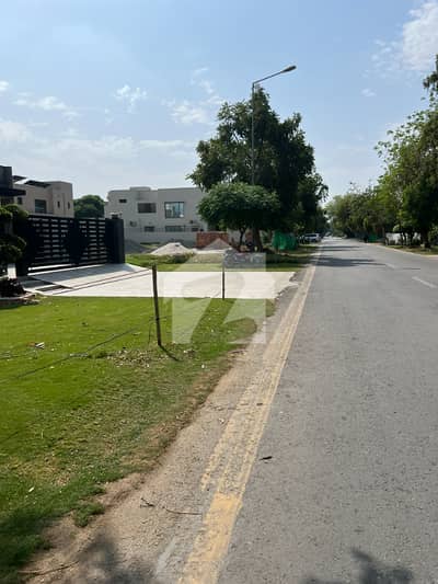 6 Kanal Possession Extendable Plot For Premium Customer Between Al Ultra Modern Living Community