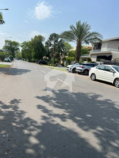 Behind 70 feet road Between Modern Houses Nearest To Park Y Block, DHA Phase 7 Lahore Plot For Sale