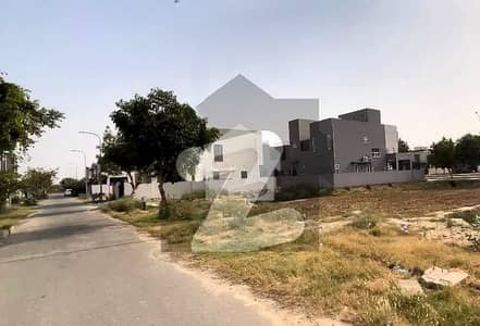 5 Marla Plot For Sale SJ Garden
