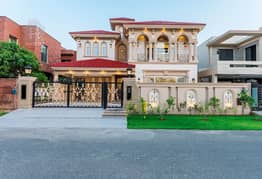 Well Maintained Spanish House For Sale On Excellent Location , Don'T Miss This Chance DHA lahore phase 3 XX