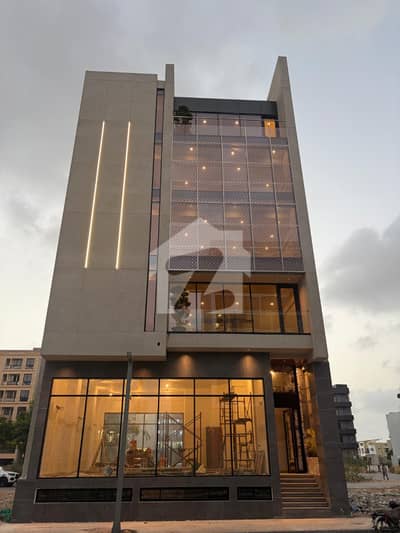 ڈی ایچ اے فیز 8 ڈی ایچ اے ڈیفینس,کراچی میں 8 مرلہ Studio دکان 15.0 لاکھ میں کرایہ پر دستیاب ہے۔