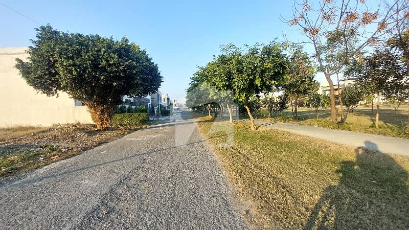 Own A Agricultural Land In 2 Kanal Bedian Road Own A Agricultural Land In 2 Kanal Bedian Road