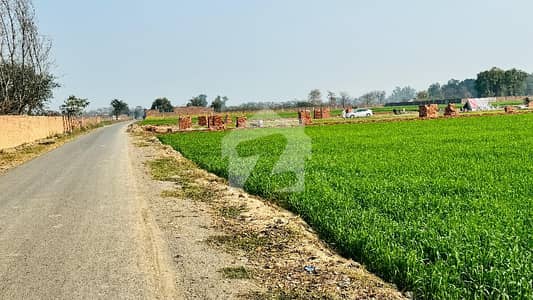 بیدیاں روڈ لاہور میں 8 کنال رہائشی پلاٹ 4.0 کروڑ میں برائے فروخت۔