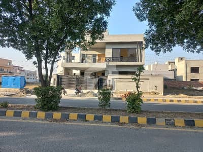 BANKERS AVENUE 4 KANAL (2 KANAL PAIR) FOR SALE