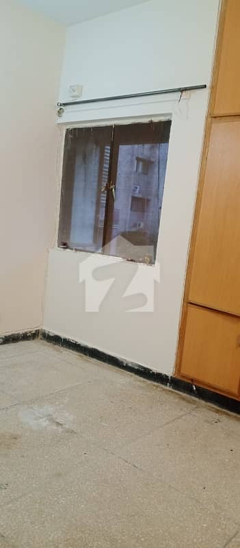 جی ۔ 11/4 جی ۔ 11,اسلام آباد میں 2 کمروں کا 3 مرلہ فلیٹ 65.0 ہزار میں کرایہ پر دستیاب ہے۔