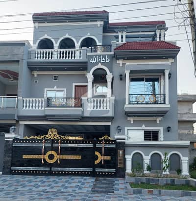 ایل ڈی اے ایوینیو لاہور میں 5 کمروں کا 10 مرلہ مکان 3.8 کروڑ میں برائے فروخت۔