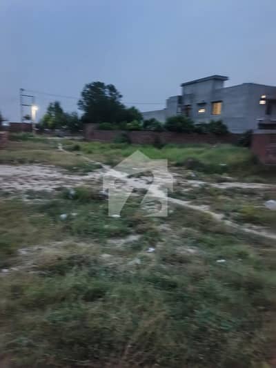 10 Marla Plot For Sale