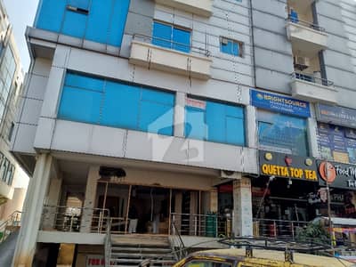 ڈی ۔ 12 مرکز ڈی ۔ 12,اسلام آباد میں 1 مرلہ Studio دکان 5.25 کروڑ میں برائے فروخت۔