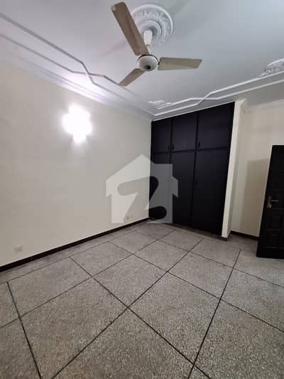 جی ۔ 9 اسلام آباد میں 5 کمروں کا 6 مرلہ مکان 6.25 کروڑ میں برائے فروخت۔ جی ۔ 9 اسلام آباد میں 5 کمروں کا 6 مرلہ مکان 6.25 کروڑ میں برائے فروخت۔