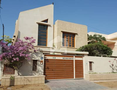 500 Yards Bungalow for Rent in DHA Phase 7, Karachi