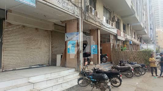کلفٹن ۔ بلاک 4 کلفٹن,کراچی میں 1 مرلہ دکان 35.0 ہزار میں کرایہ پر دستیاب ہے۔