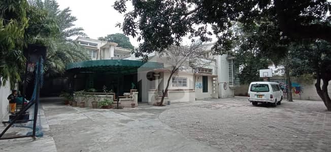 4 KANAL PROPERTY FOR FOR SALE IN UPPER MALL GULBERG JAIL ROAD CANAL ROAD ZAMAN PARK GOR LAHORE