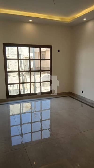 400 yards Ultra Luxury Brand New Houses With the Two Pair 200+200 Fully Architect Designed at Most Spacious Location at very Cheapest Price 400 yards Ultra Luxury Brand New Houses With the Two Pair 200+200 Fully Architect Designed at Most Spacious Location at very Cheapest Price