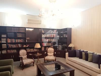 SAPRET GATE BEST FOR OFFICE USE 1 KANAL UPPER PORTION FOR RENT IN CANTT & UPPER MALL LAHORE Garden Town Shadman Gor Zaman Park Lahore